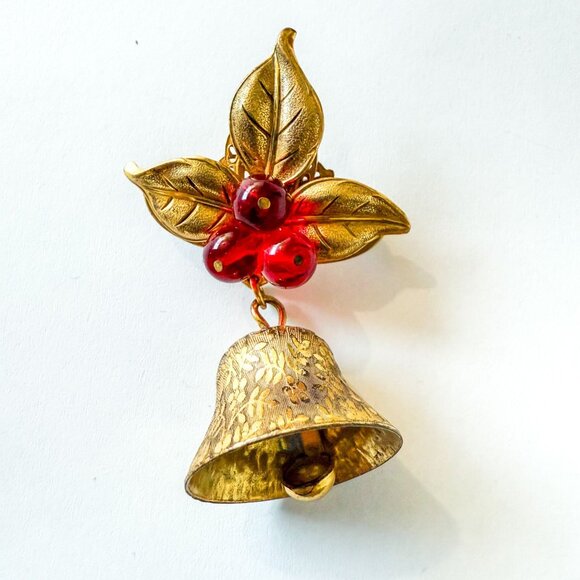 Vintage Gold Tone Miriam Haskell Holly Bell Brooch With Red Beads & Leaves - Picture 1 of 8